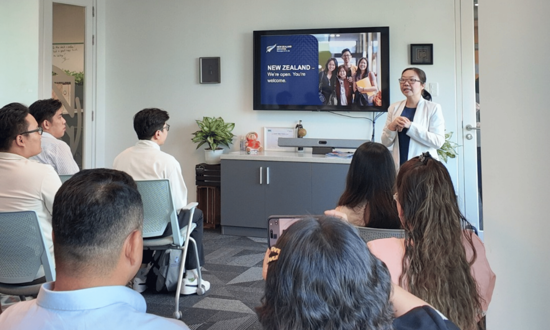 Bí quyết săn học bổng Manaaki toàn phần New Zealand 2026